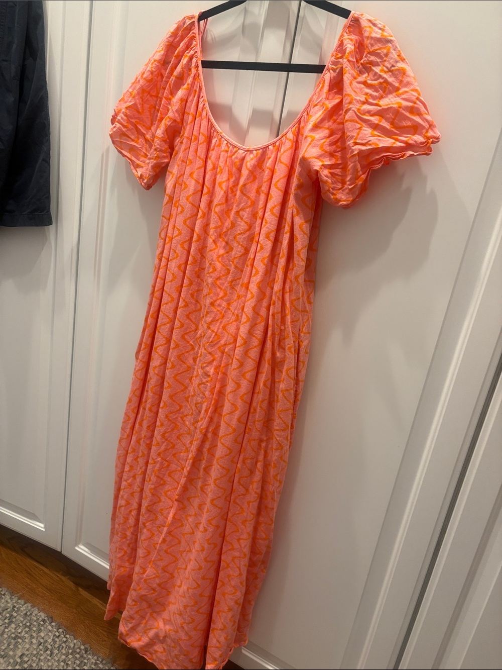 ZARA Pink and Coral Wave-Print Maxi Dress